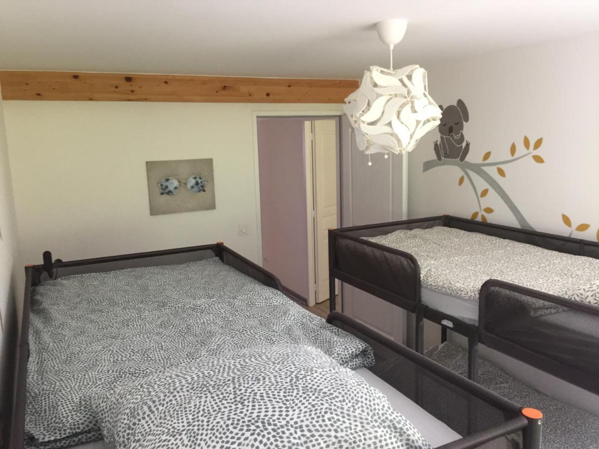 Maison Familiale Vue Lac Avec Jardin - A 10Mn Du Lac Et Stations De Ski Apartment Publier Luaran gambar